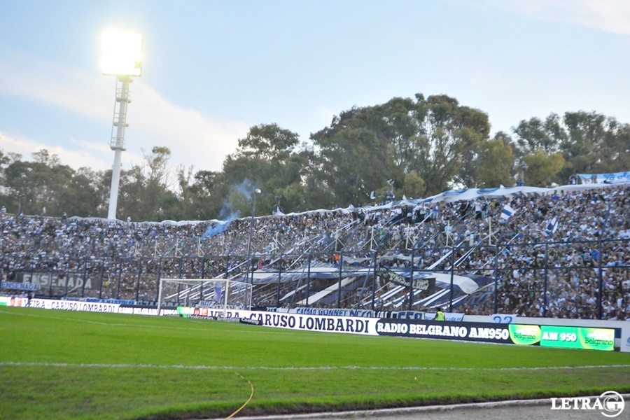 EXPLOTÓ EL BOSQUE